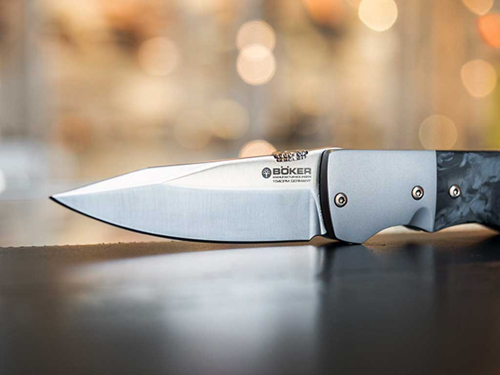 knifestock blog - öppningsmekanismer blade lifter